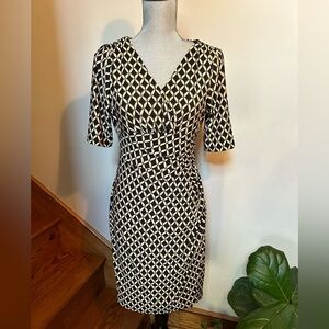 Black & White Geometric Wrap-Style Women's Dress